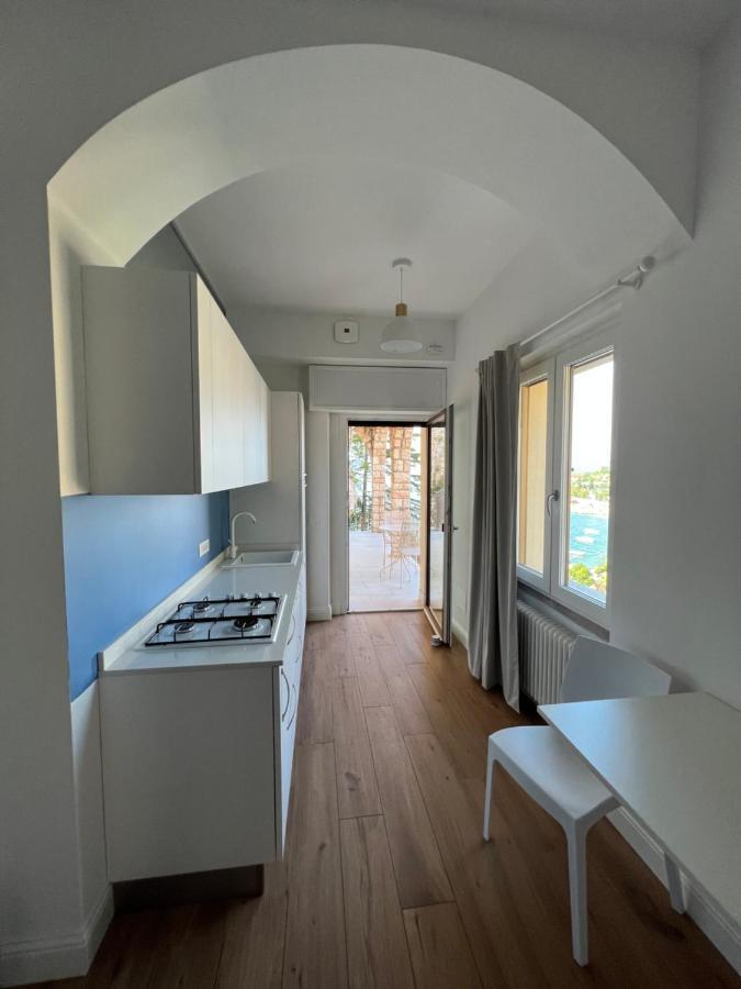 Amazing View Apartment Malcesine Bagian luar foto