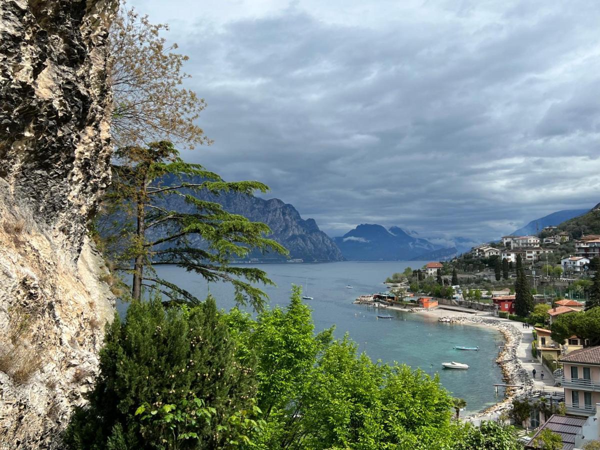 Amazing View Apartment Malcesine Bagian luar foto